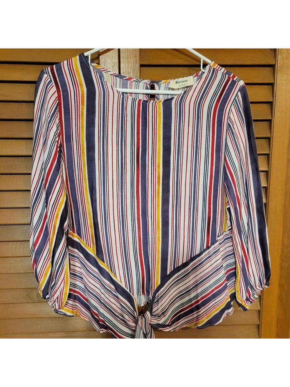 Kirious Women's 3/4 Sleeve Top - Front Tie - Picture 8 of 8